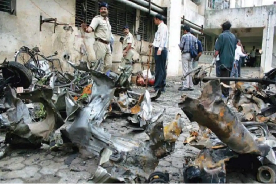 अहमदाबाद धमाका 2008 : मृतकों के लिए कफन लाने वाले तीन दोस्तों को ही कफ़न ओढ़ना पड़ा