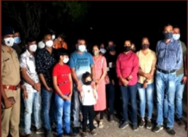 गांधीनगर पुलिस ने विदेश भेजने के नाम पर अपहृत 15 लोगों को कराया मुक्त , एक गिरफ्तार