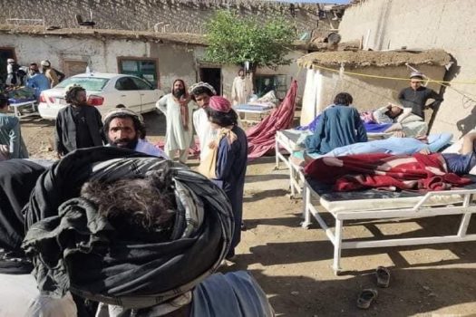 भूकंप से हिला अफगानिस्तान, 300 से अधिक लोंगो की मौत ,आकड़े और बढ़ने की संभावना , लगातार लग रहे हैं झटके