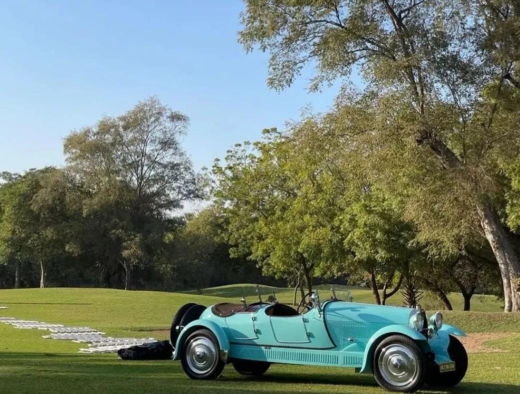 Vadodara 75 Vintage Cars From 27 Countries Participate...