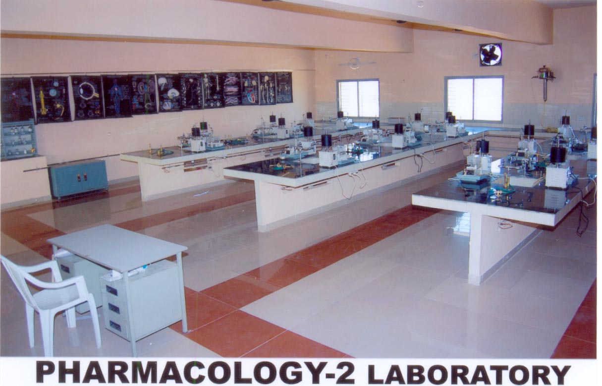 Pharma cology lab C U Shah Pharmacy College 