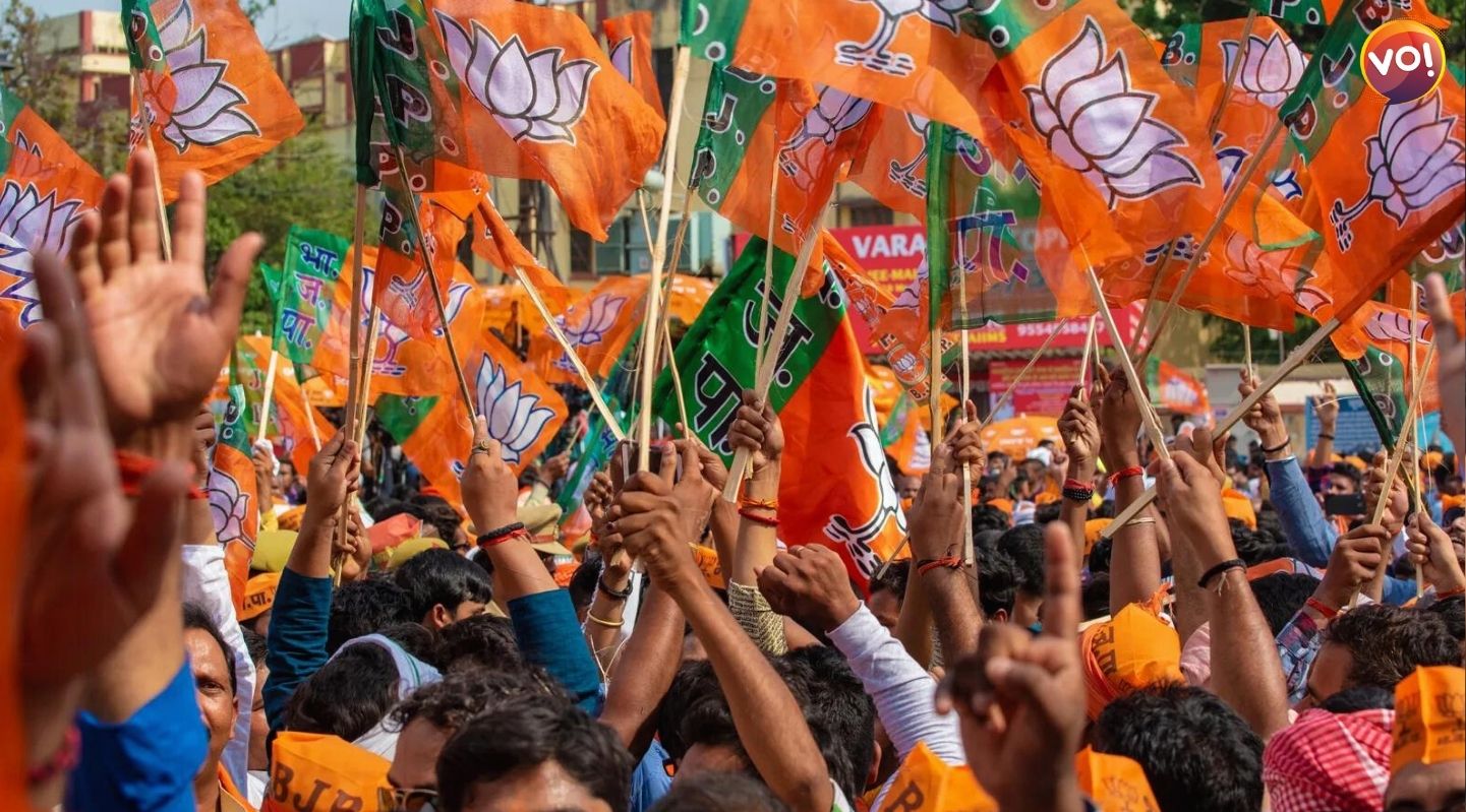 Father-Son Duo Quits Congress, Joins BJP In Surat