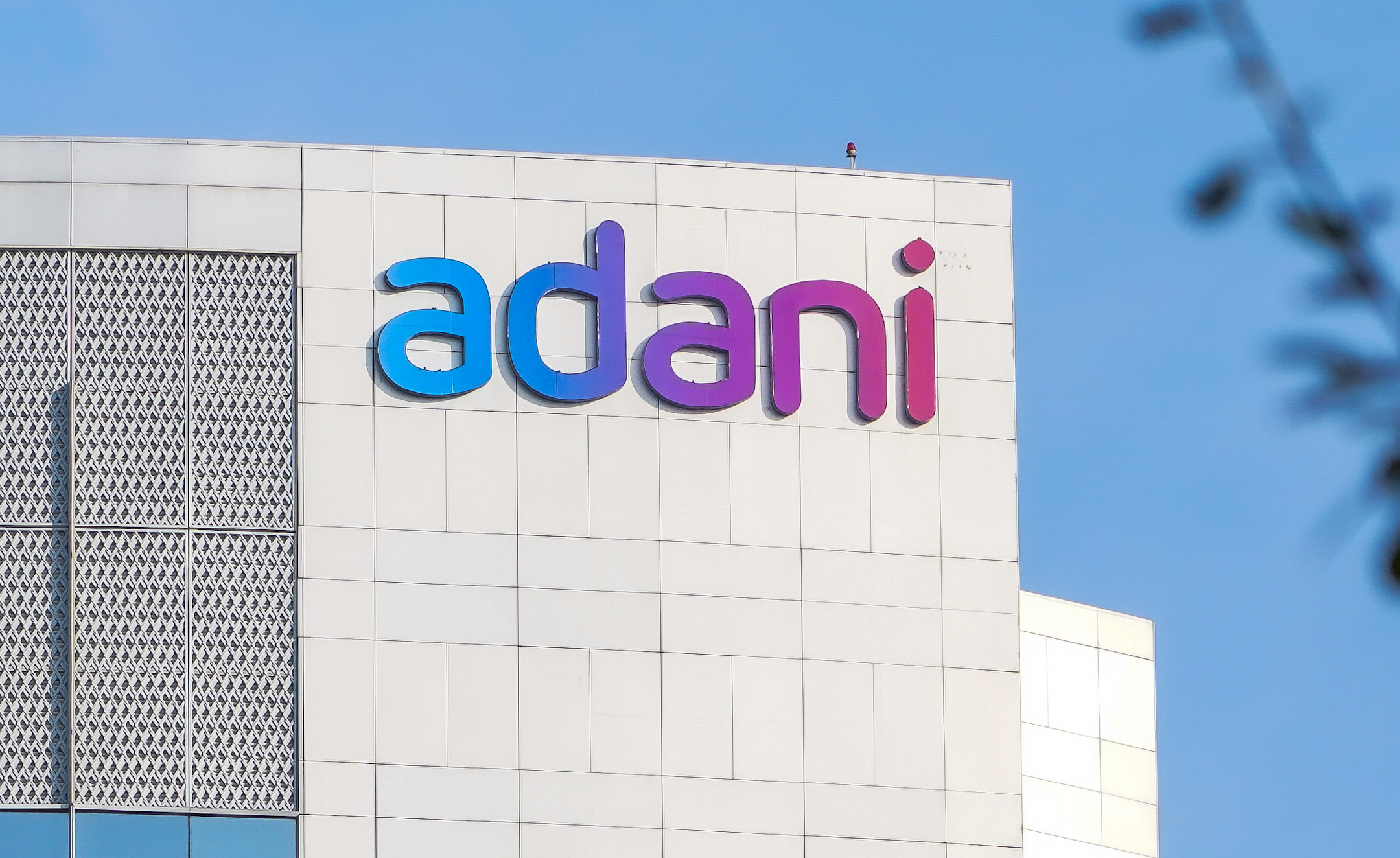 Adani Enterprises FY26 Q1 Results: EBITDA ₹2800 Cr, Strong Growth in Airports & Green Energy