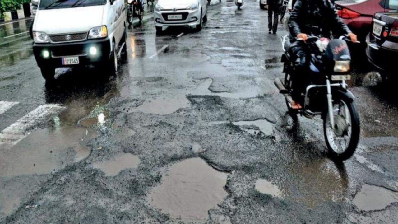 Potholes in Gujarat