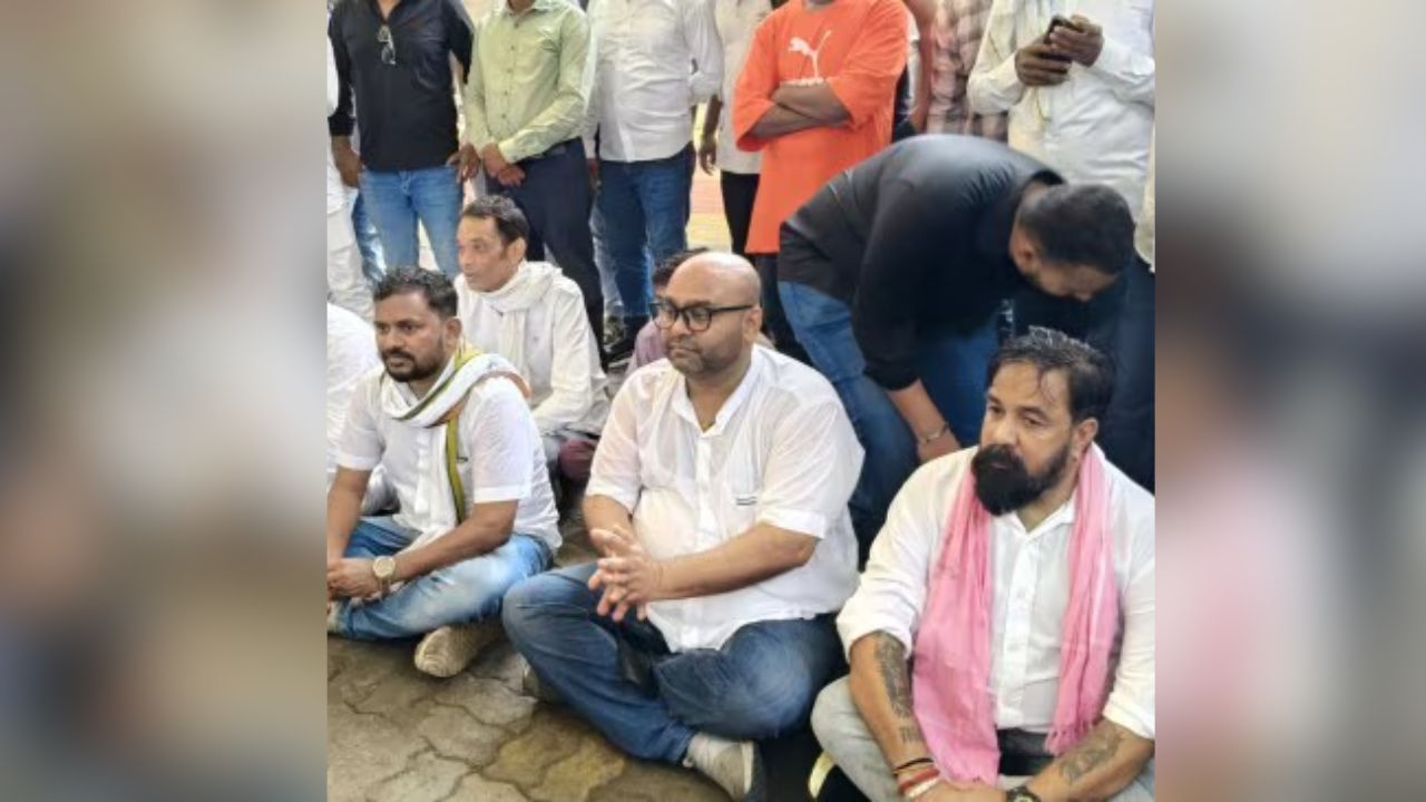 कांग्रेस आप गुजरात आदिवासी नेता