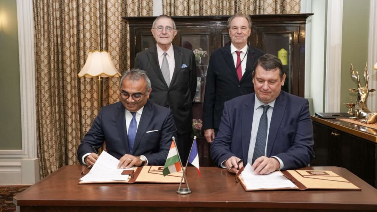 Ashwani Gupta, Whole-time Director and CEO, Adani Ports and Special Economic Zone Limited. Herve Martel, CEO, Marseille Fos Standing Gerard Mestrallet, Special Envoy of the French President for IMEC, during the MoU signing. Renaud Muselier, President of South Region (Province Alpes Côté d'Asur)