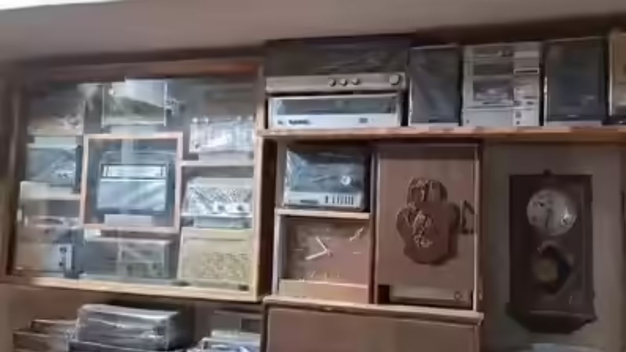 Suleman Dal Radio Museum