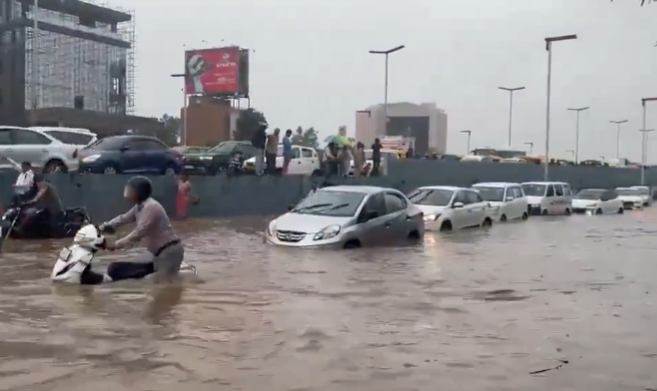 Ahmedabad Underwater: 45% Of Annual Rainfall Pours Down In A Single Day - Vibes Of India